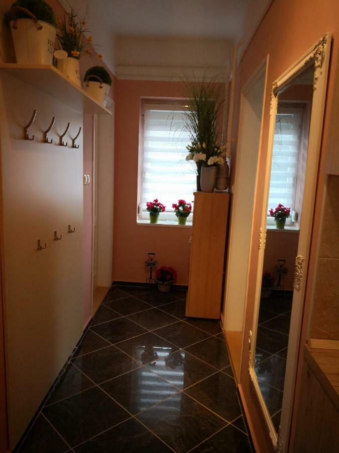 Kupola Apartman Сегед Экстерьер фото