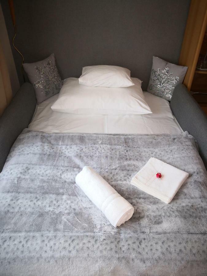 Kupola Apartman Сегед Экстерьер фото